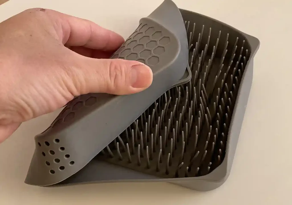 ダイソーのシリコンインナートレー(剣山)/ルアータックルケースの整理(レギュラー対応)収納箱100均/bifarr/jackallカヤック便利アイテム/PS-6110CN2/ロッドホルダー/取り付け方