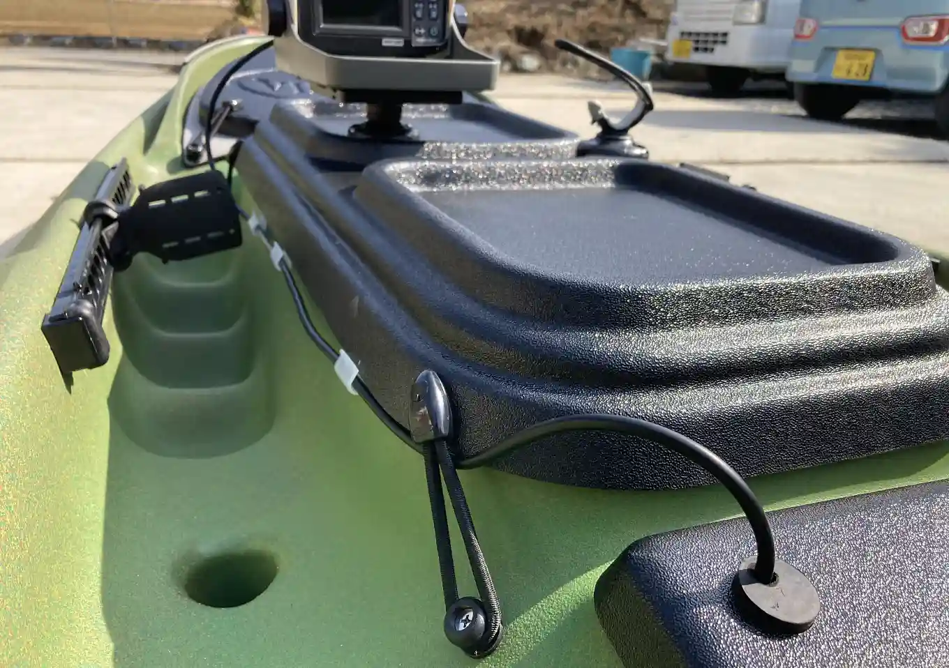 ホンデックスPS-611CNⅡ／配線／バイキングカヤック（プロフィッシュ・忍・ニモ）センタコンソール艤装／収納カスタマイズ