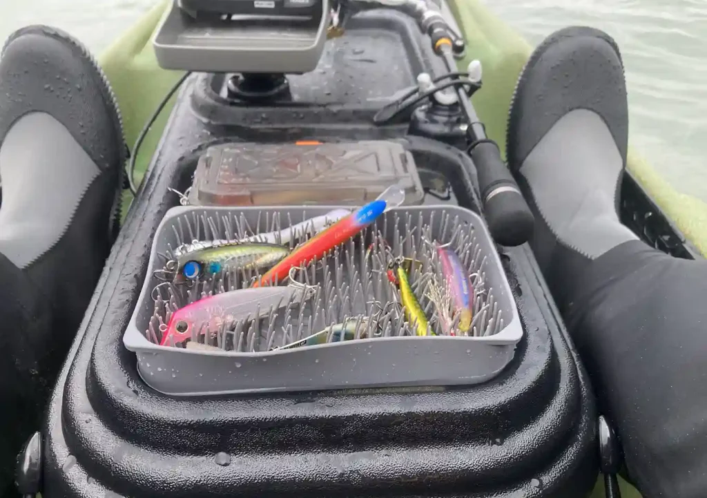 内房カヤックフィッシング／シーバス・タチウオ釣果／荒天時の出艇注意点／ルアー