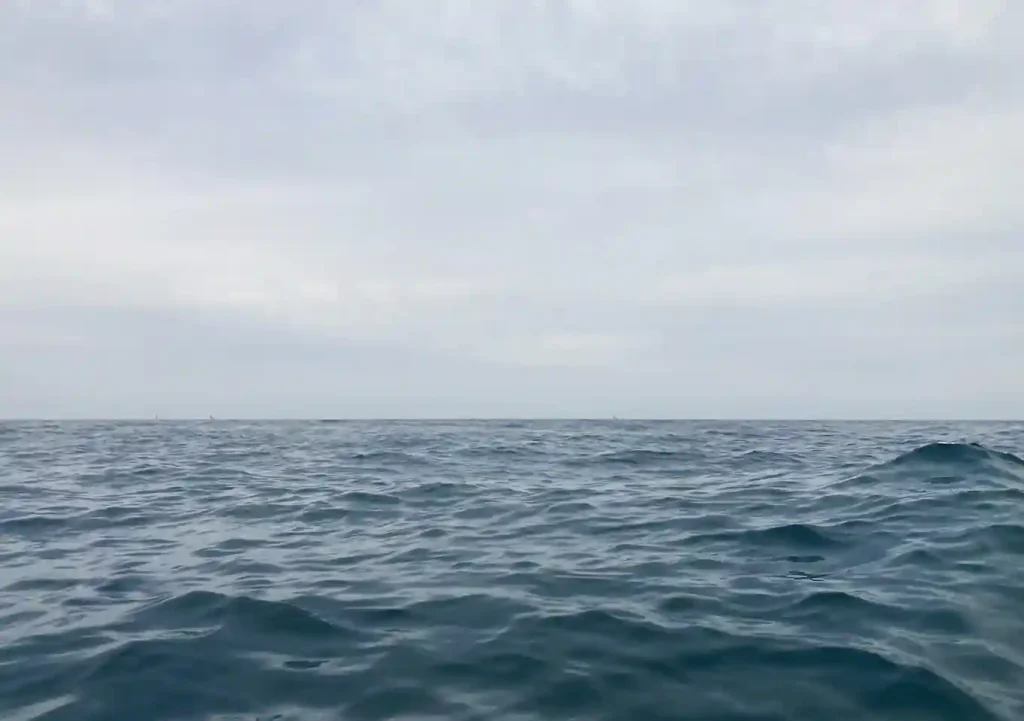 外房カヤックフィッシング／出艇可能な天気は？／風速波高の目安／5月・青物の季節