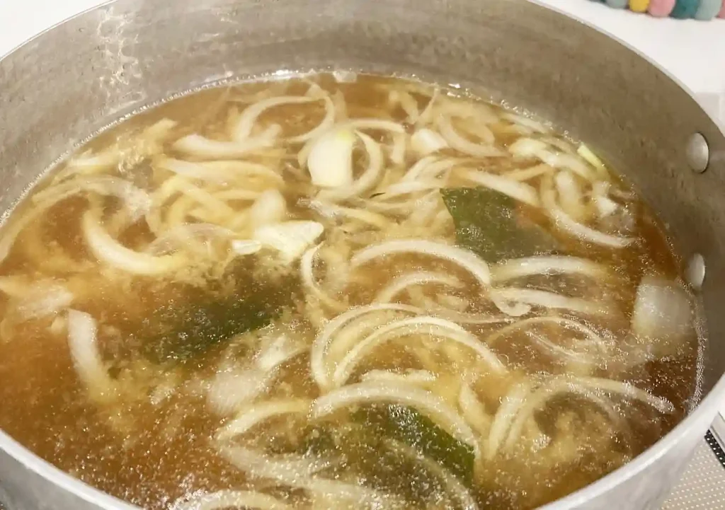 アラ汁（味噌汁）／レシピ 作り方／イサキ・シマアジ・メジナ・サバ