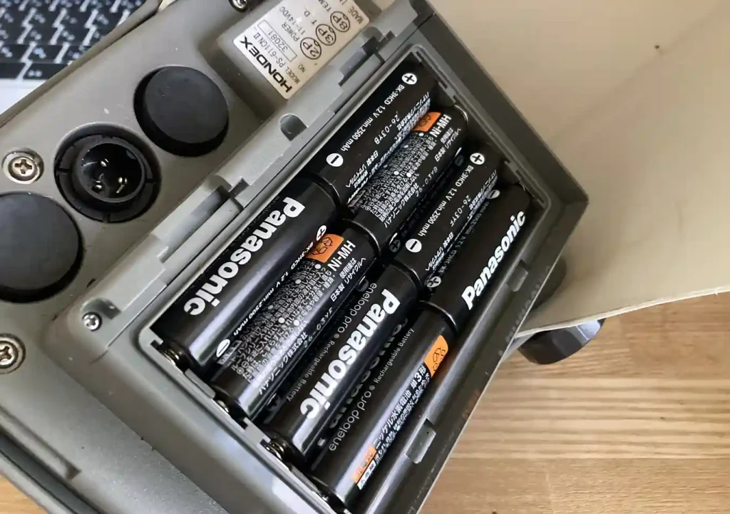 ホンデックスPS-611CN2用にエネループプロ購入／BQ-CC65AKBBA/海外逆輸入／アマゾン(amazon)で簡単に購入可能／高容量で魚探バッテリーに／使えるコスパ比較で選択した急速充電器セット