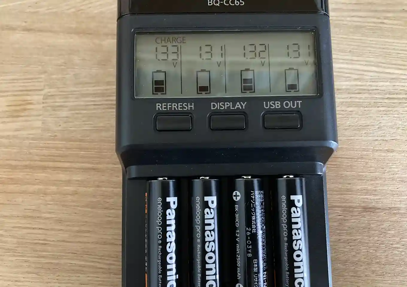 ホンデックスPS-611CN2用にエネループプロ購入／BQ-CC65AKBBA/海外逆輸入／アマゾン(amazon)で簡単に購入可能／高容量で魚探バッテリーに／使えるコスパ比較で選択した急速充電器セット
